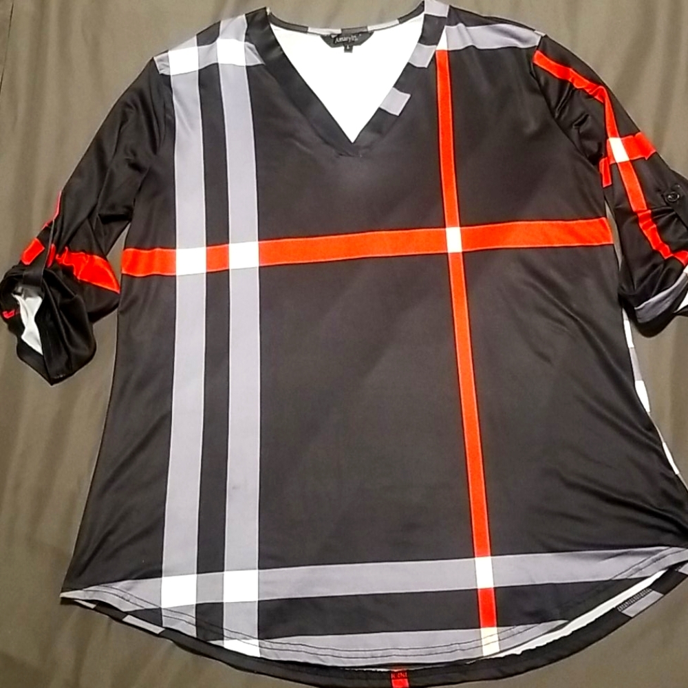 Black and red large plaid design top